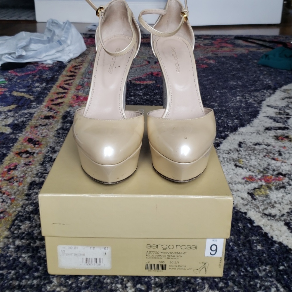 Sergio Rossi Pelle Vernice Metal Skin heels